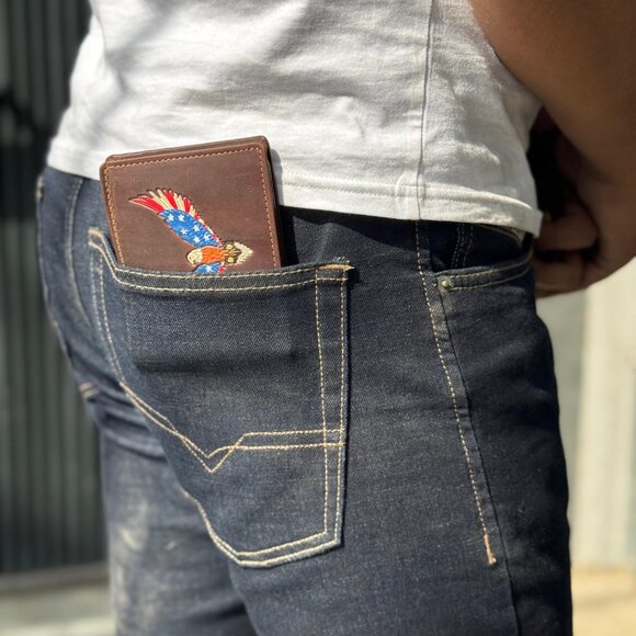 Men's Bifold Wallet with RFID Blocking, Hunter Leather Brown Wallet - Picture 7 of 8